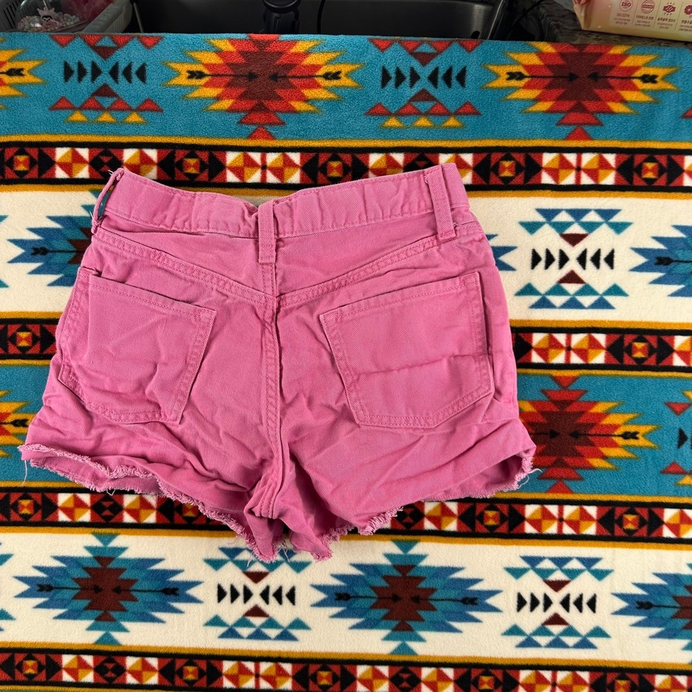 Old Navy High-Rise Denim Shorts Built-In Tough Frayed‎ Hem Pink Size 14 - Picture 5 of 5